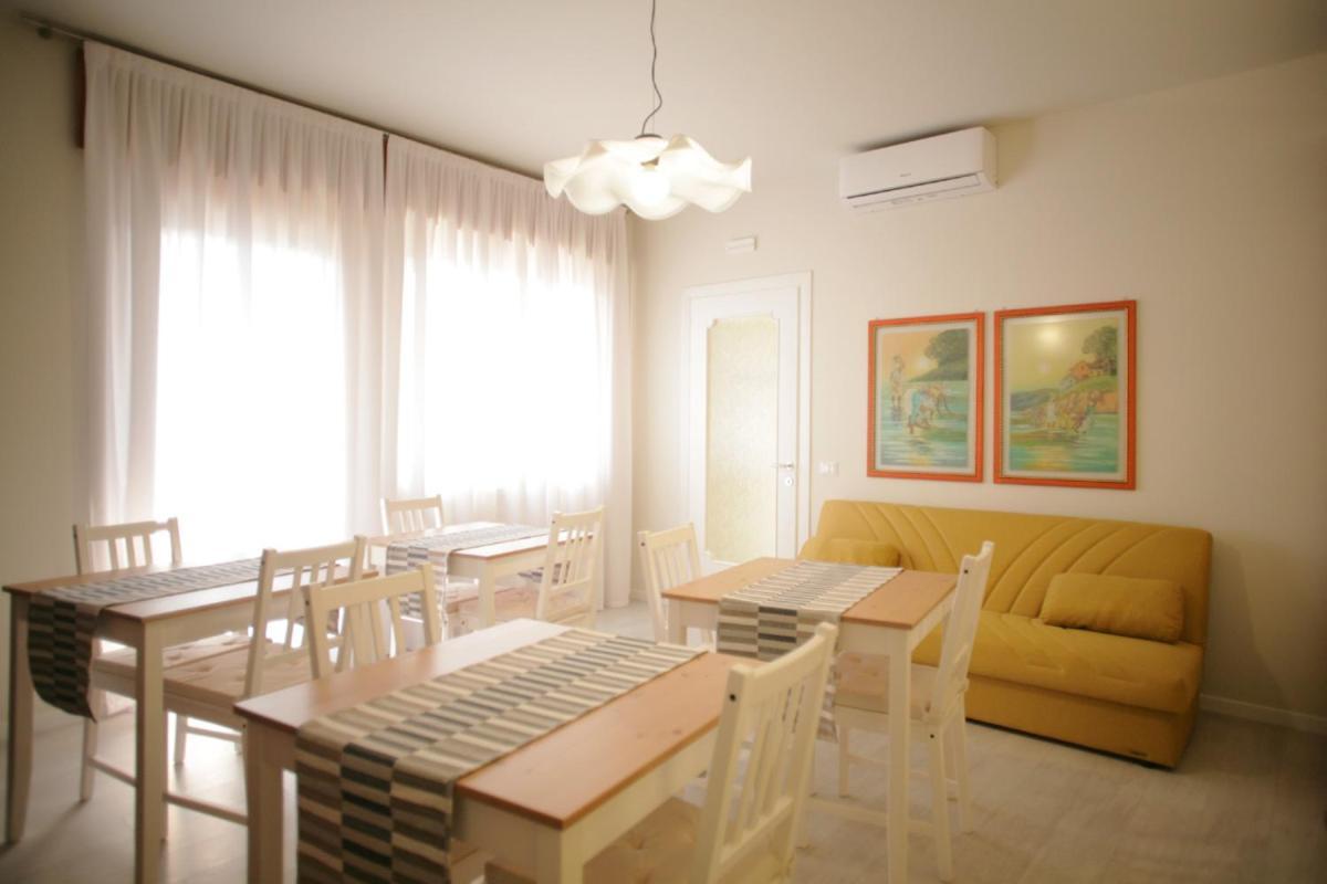 Melograno Rooms B&B Brogliano Luaran gambar